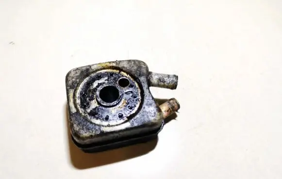 Engine oil radiator