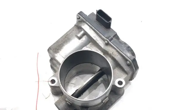 Infiniti Q70 Y51 Engine shut-off valve 8200578558
