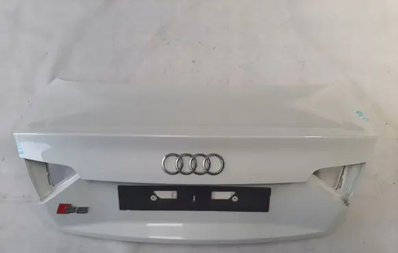 Audi A5 8T 8F Tailgate/trunk/boot lid 8T0827023C