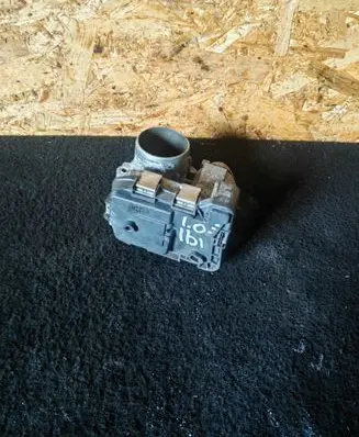 Seat Ibiza IV (6J,6P) Throttle valve 04C133062D
