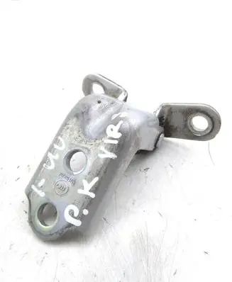 Hyundai i40 Front door upper hinge