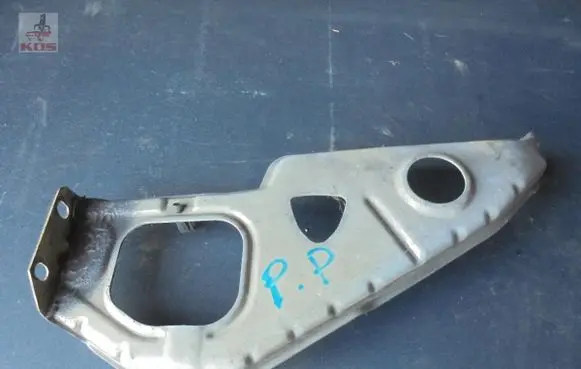 Maserati Quattroporte Radiator trim 