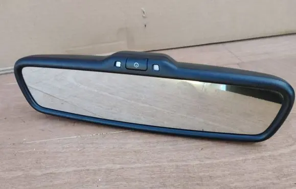Infiniti EX Rear view mirror (interior)