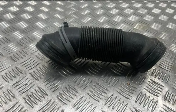 Skoda Superb B6 (3T) Air intake hose/pipe 1K0129684L 446149