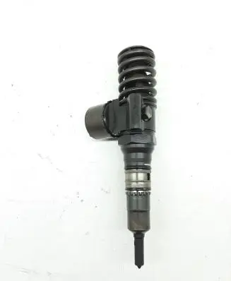 Audi A4 S4 B7 8E 8H Fuel injector 03G130073G 0414720404