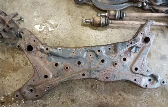 Mitsubishi Outlander Front subframe MN100292