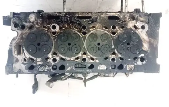 Ford Focus C-MAX Engine head 9644994680
