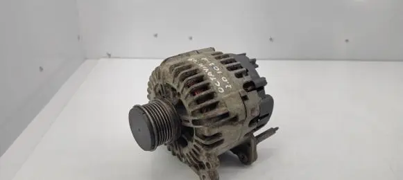 Skoda Octavia Mk2 (1Z) Generator/alternator 06F903023C