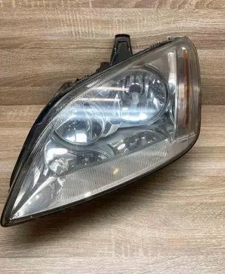 Ford C-MAX I Headlight/headlamp 270605