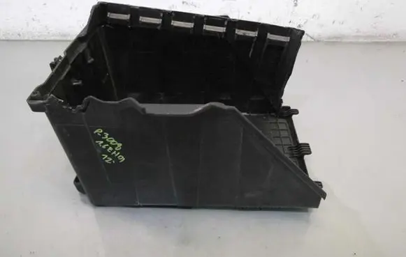 Peugeot 3008 I Battery box tray 