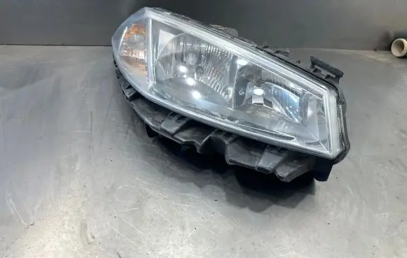 Renault Megane II Headlight/headlamp 8200073221J 89307000 53990118A