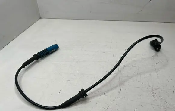 BMW 5 E39 ABS brake wheel speed sensor 6908705