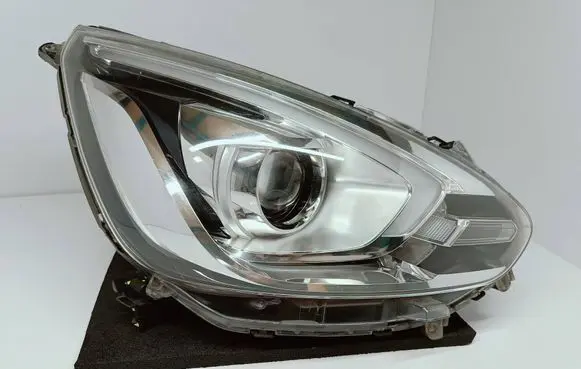 Mitsubishi Space Star Headlight/headlamp 8301C960 L1978 W3015