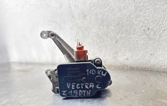 Opel Vectra C Intake manifold valve actuator/motor 55205127 13B7732A 7005211