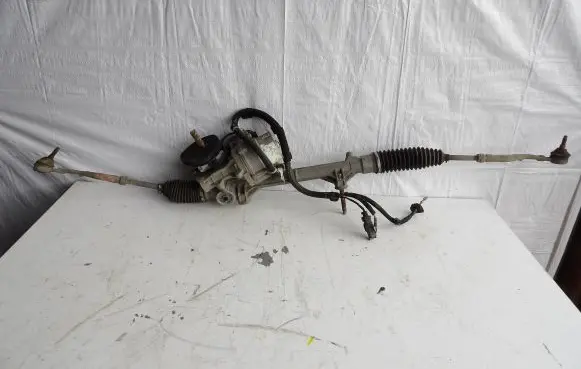 Peugeot 208 Steering rack 6700002756 Q003TC0074