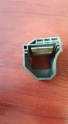 BMW 1 E81 E87 Radiator mount bracket 7526444