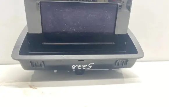 Audi Q3 8U Screen/display/small screen 8U0857273B VW105503