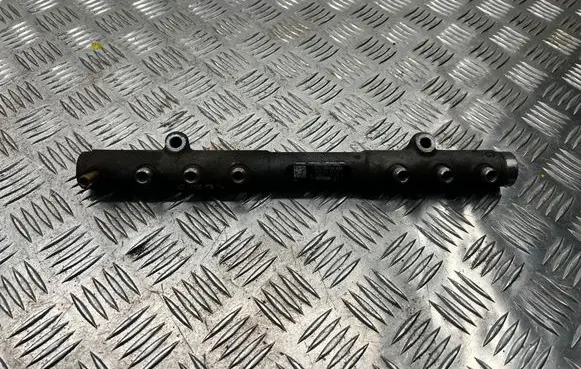 Volvo XC60 Fuel main line pipe 30777554 010874 0445215023