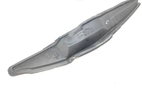 Chrysler Pacifica Fender foam support/seal 68225662A