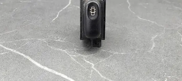 Renault Laguna I Fog light switch 