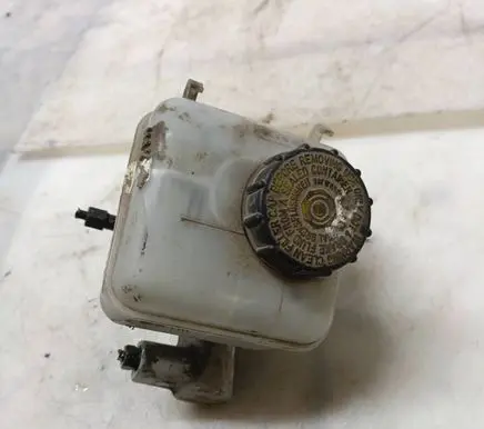 Opel Zafira A Master brake cylinder 5571214