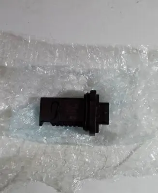 BMW 5 F10 F11 Mass air flow meter 0281006092