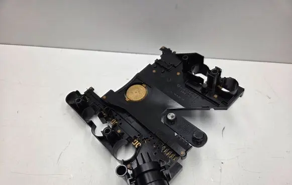 Mercedes-Benz E W211 Transmission gearbox valve body A1402700861 1402700861
