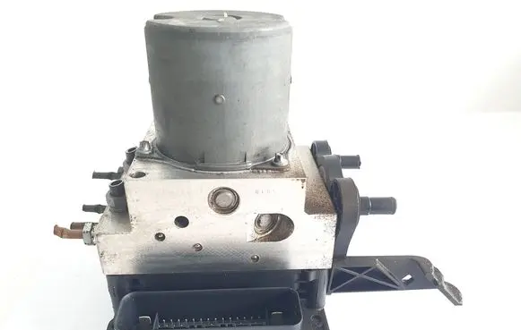 Mercedes-Benz E W212 ABS Pump A2124314912