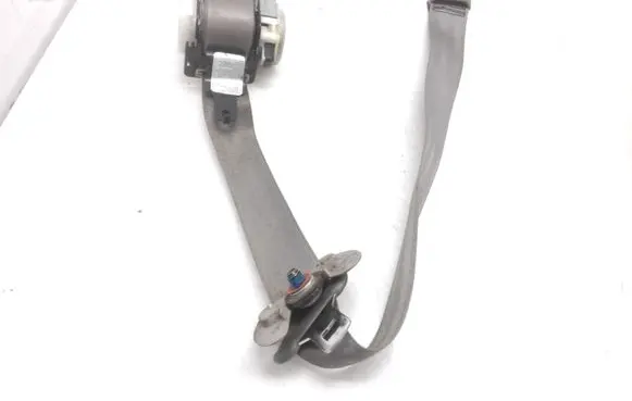 KIA Carnival Front seatbelt 888204D000 888204D600