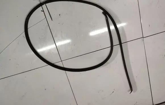 Engine compartment rubber