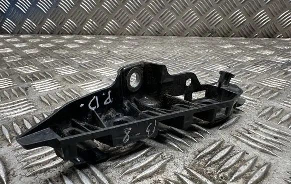 Volkswagen PASSAT B8 Front bumper mounting bracket 3G0807050