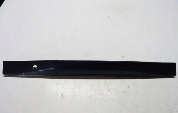 Honda HR-V Trunk door license plate light bar D16W5