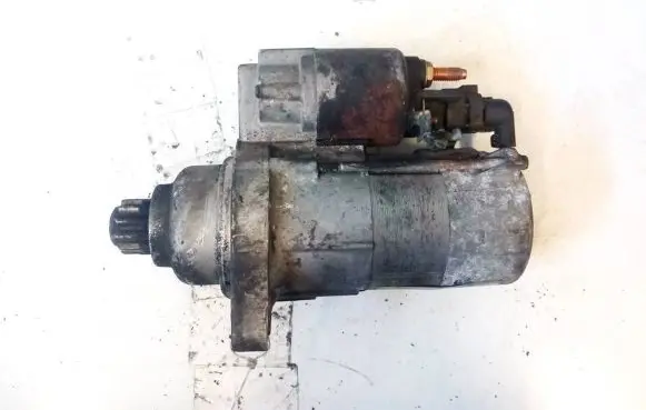 Volkswagen Touran I Starter motor AG02M911023N TS18E3