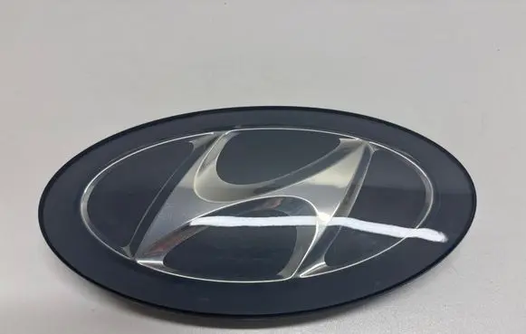 Hyundai Ioniq Manufacturer badge logo/emblem