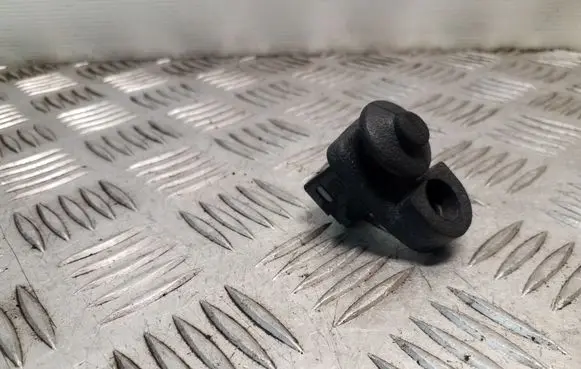 Nissan Juke I F15 Rear door sensor 