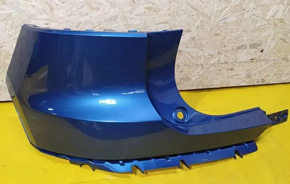 Volvo XC40 Rear bumper corner part panel trim 31449336