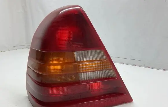 Mercedes-Benz C W202 Rear/tail lights 2028200164 3301520501