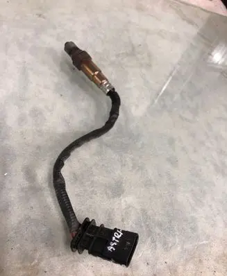 Opel Astra L Lambda probe sensor 9810666880