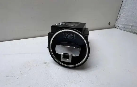 Volkswagen PASSAT B7 Ignition lock 3C0905843AD 33303601 1603003114