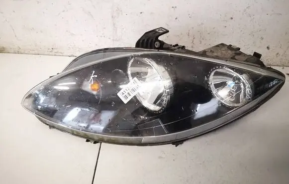 Seat Altea Headlight/headlamp 5P1941005A