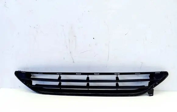 Nissan X-Trail T32 Front grill