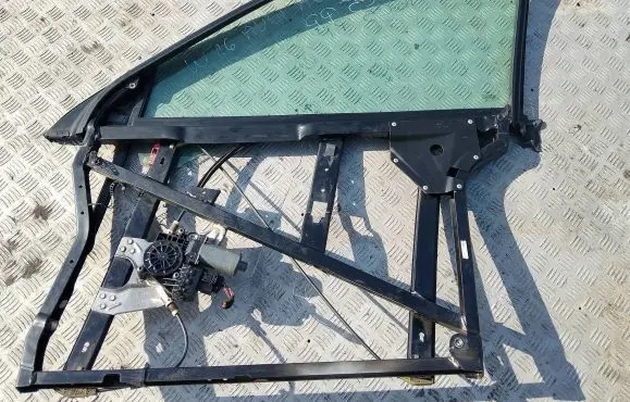 Audi A6 Allroad C5 Front door coupe window/glass frame 