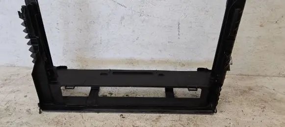 BMW 5 E60 E61 Radiator support slam panel bracket F6416