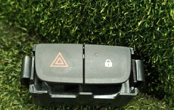 Hazard light switch