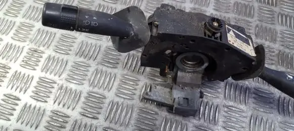 Ford Fiesta Wiper control stalk 96fg13335ab