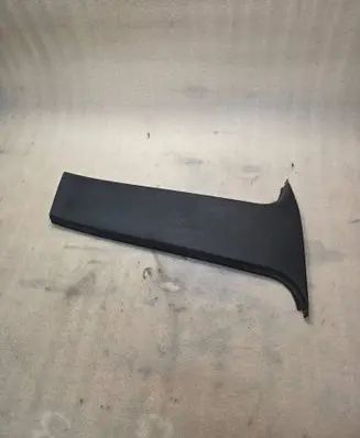 (B) pillar trim (bottom)