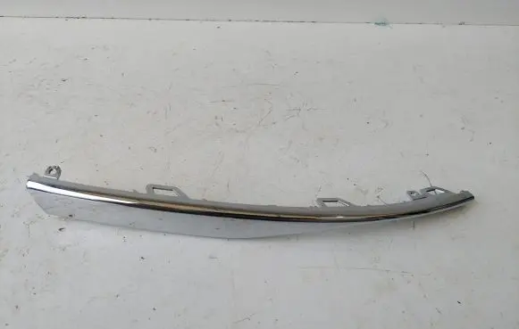Volkswagen Golf VIII Front bumper splitter molding 5H0853711A