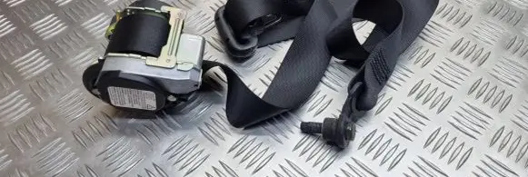 Mercedes-Benz B W245 Front seatbelt 602876900 008R000 20629