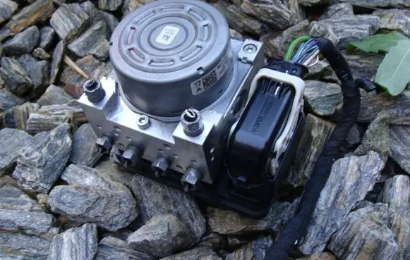 Citroen C3 ABS Pump 9817031680 10022008814