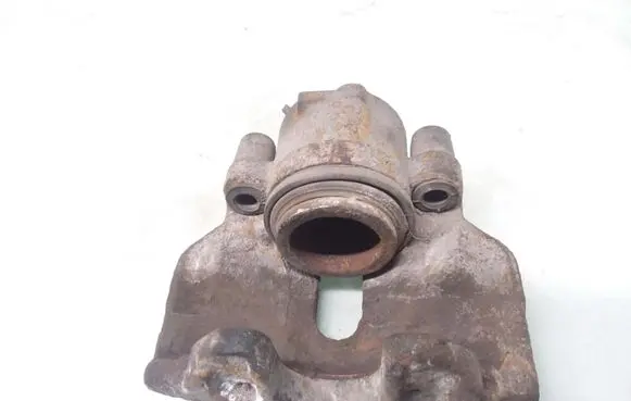Volkswagen PASSAT B5 Front brake caliper